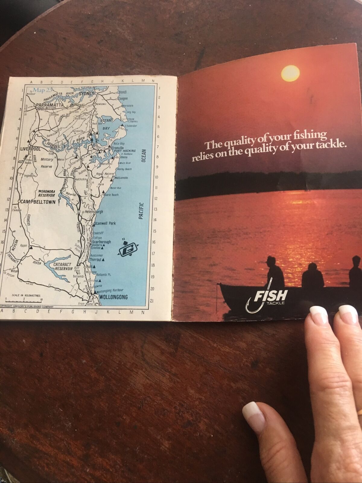 FISH FISHING INFORMATION & SERVICES HANDBOOK NSW FISH TYPES MAPS Recipes 1984-85