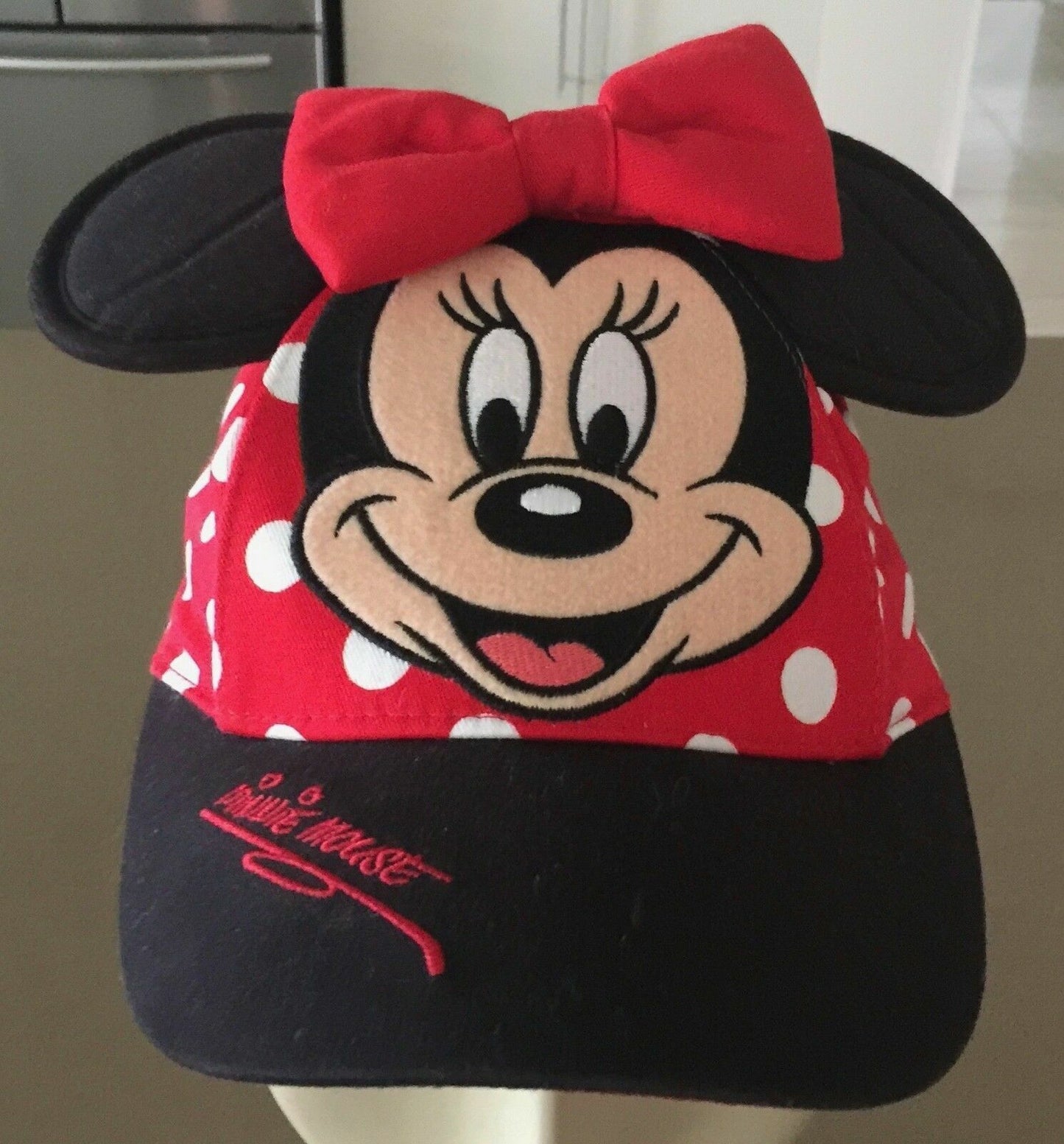 MINNIE MOUSE Baseball Cap Hat Red Black & White Disneyland Souvenir Toddler NEW