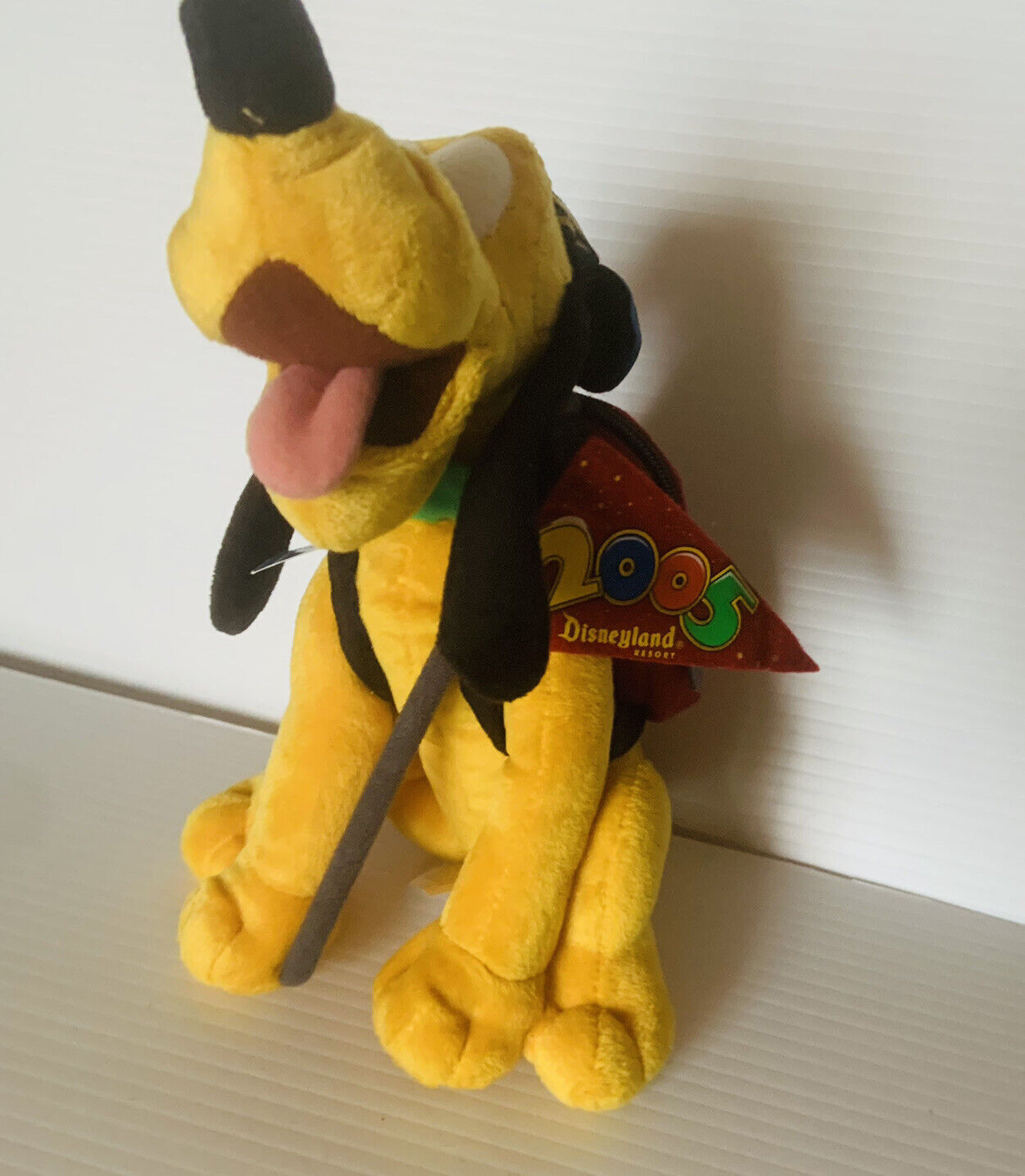 Plush Toy PLUTO Disneyland 2005 BeanBag Walt Disney World Theme Park Edition NEW