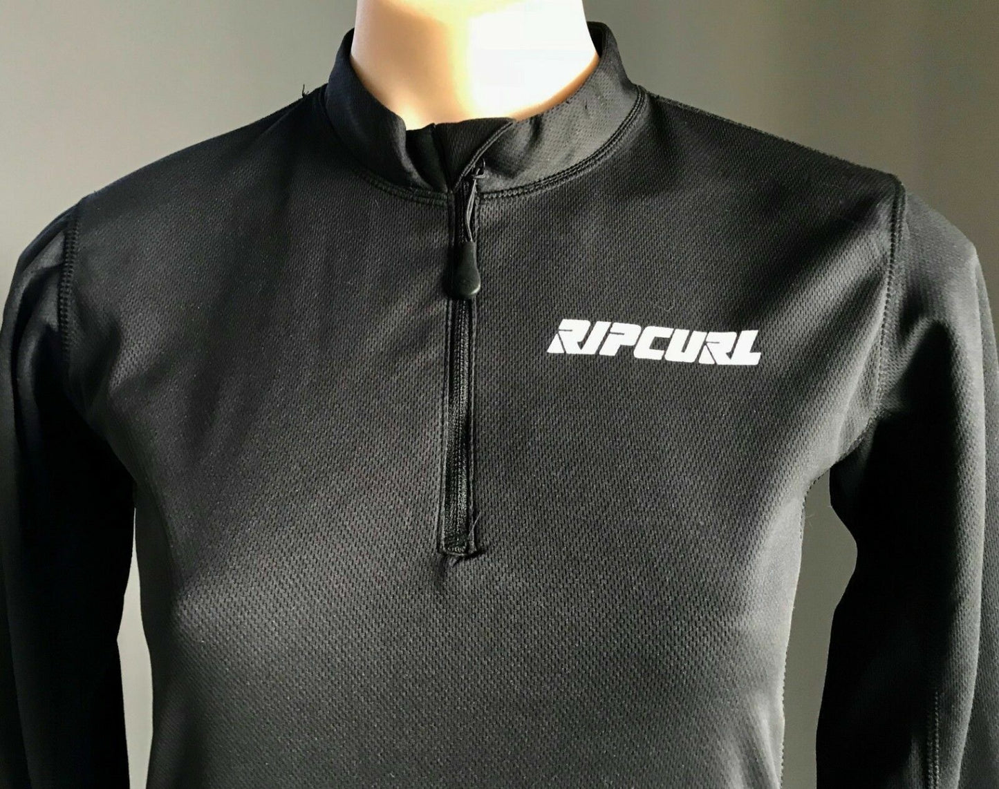 RIP CURL Sports Top Black 1/2 Zip High Neck L/Sleeve Girls Size 14 Ladies 10 NEW
