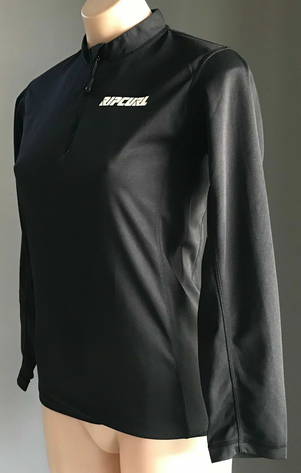 RIP CURL Sports Top Black 1/2 Zip High Neck L/Sleeve Girls Size 14 Ladies 10 NEW