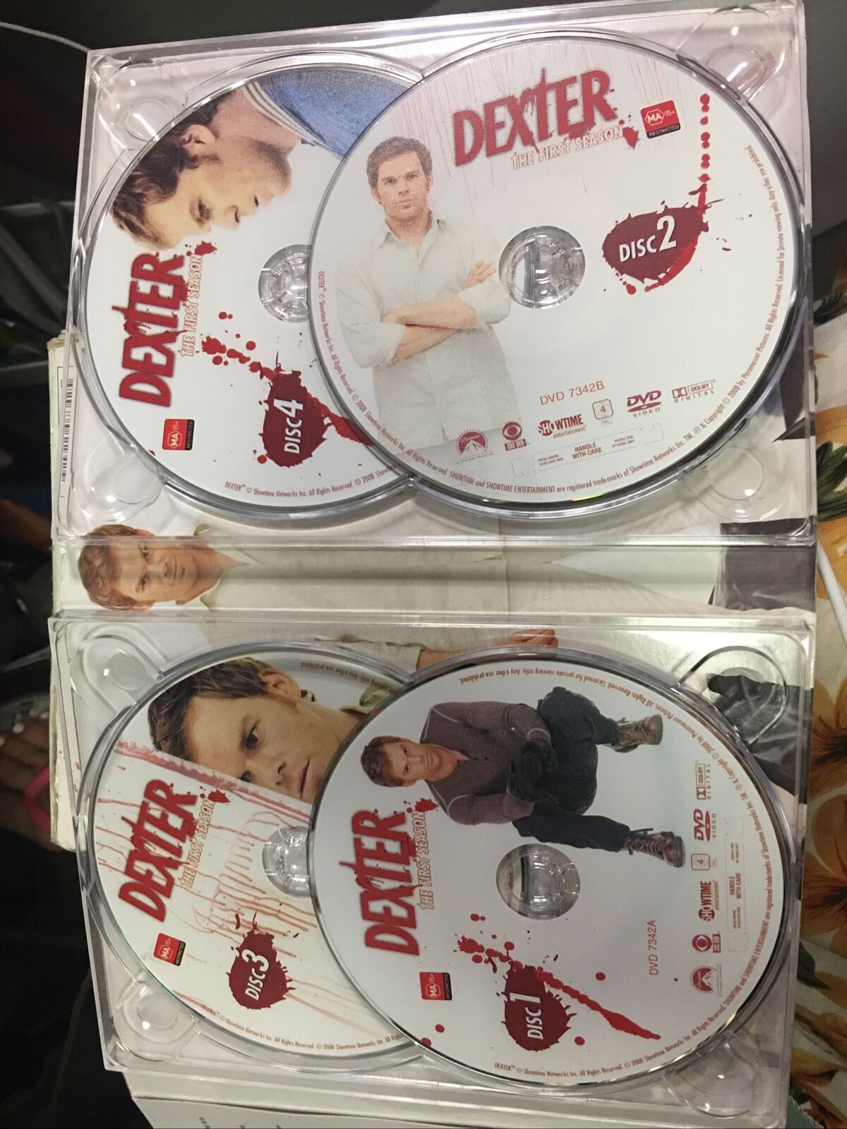 DVD DEXTER First Season 1st 2008 4 Disc Set Dark Cult Blood Gore TV Series