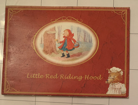 Little Red Riding Hood Retold By Elaine Watson illustrations Mike Clark Small PB