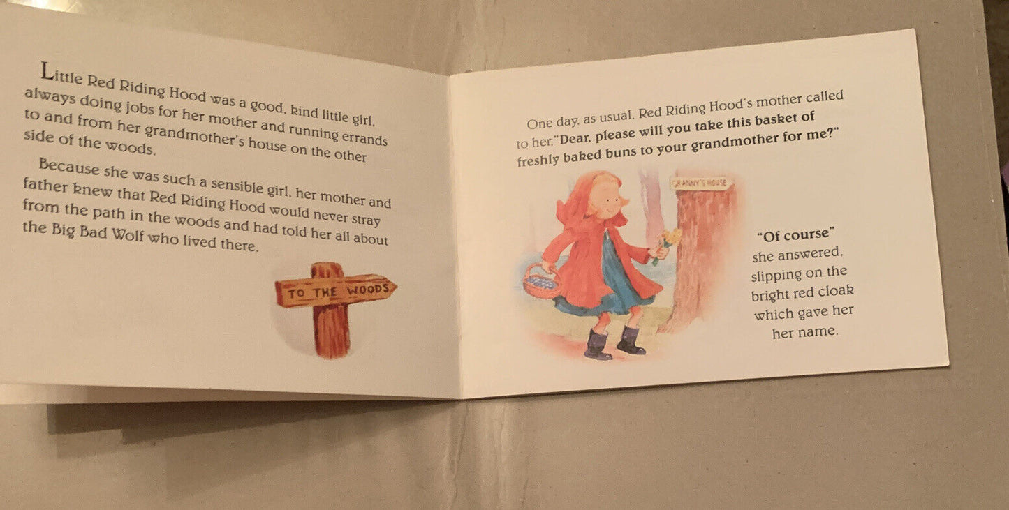Little Red Riding Hood Retold By Elaine Watson illustrations Mike Clark Small PB