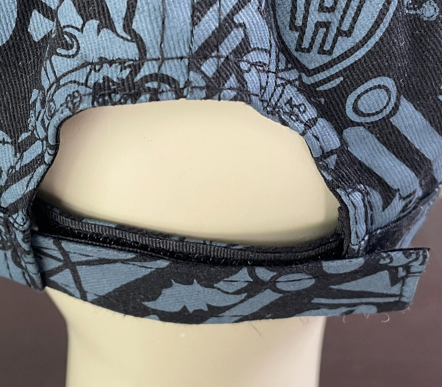 MONSTER HIGH Girls Cap Grey & Black Adjustable Brim Hat ONE SIZE