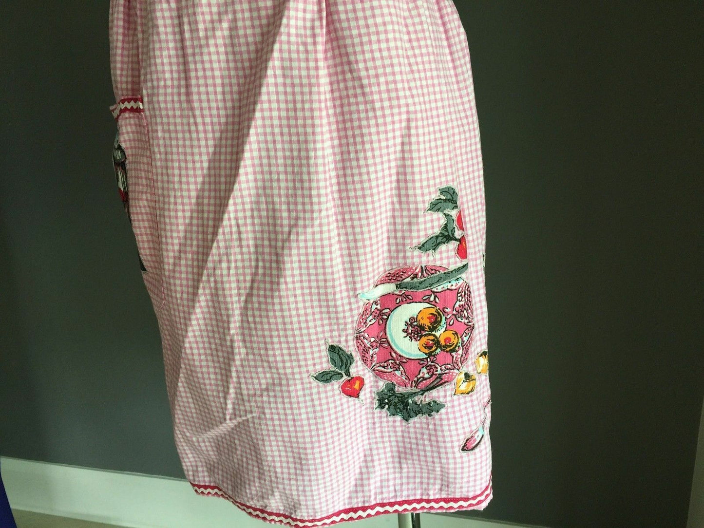 Vintage Kitchen Apron 1950's HandMade Pink White Gingham Waist Tie Size 10  16