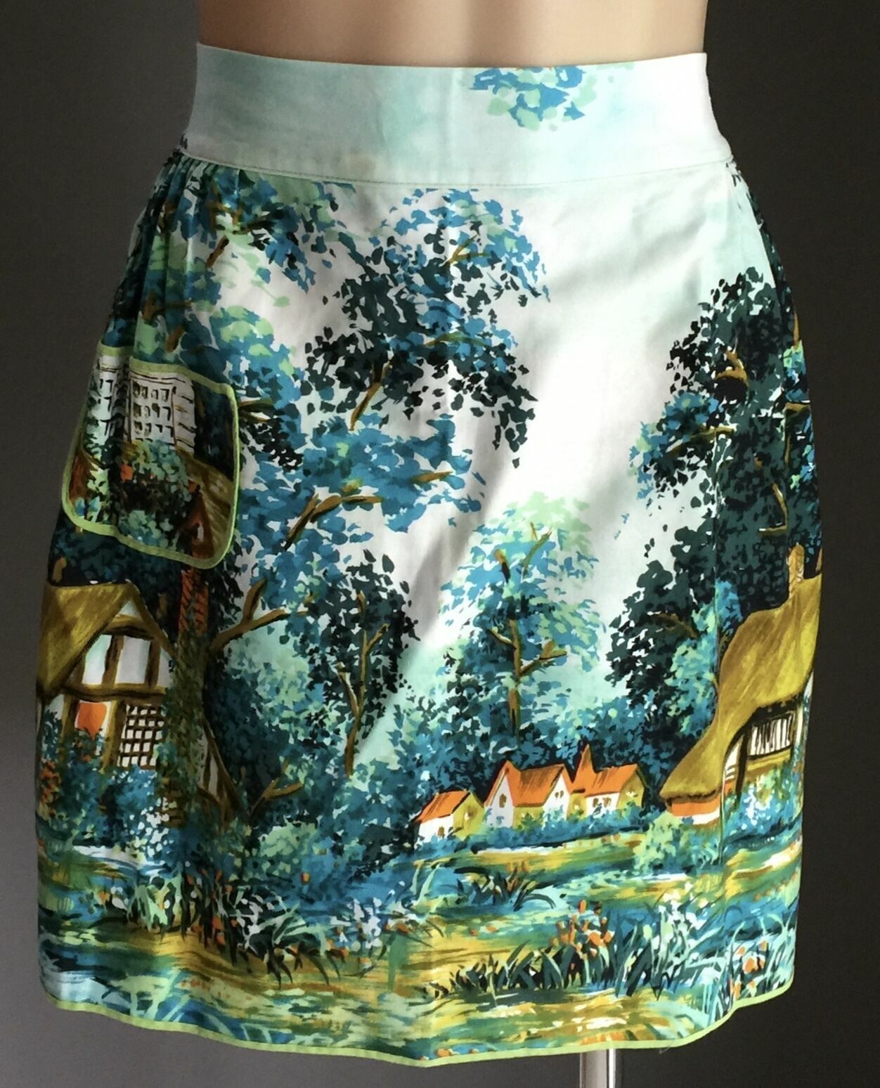 Taniwha Vintage Kitchen Apron Farm Cottage Scene Waist Tie Patch Pocket Sz 8 10
