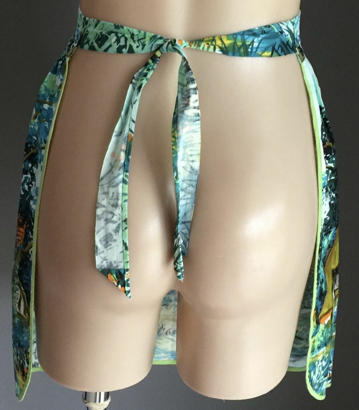 Taniwha Vintage Kitchen Apron Farm Cottage Scene Waist Tie Patch Pocket Sz 8 10