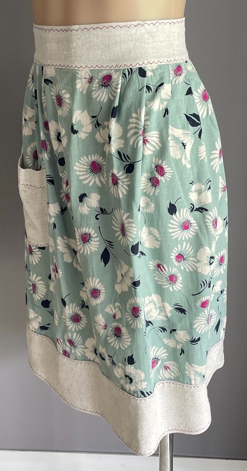 HALF APRON Vintage Handmade Sage Green Flora Print Beige Trim Waist Tie Sz 12 20