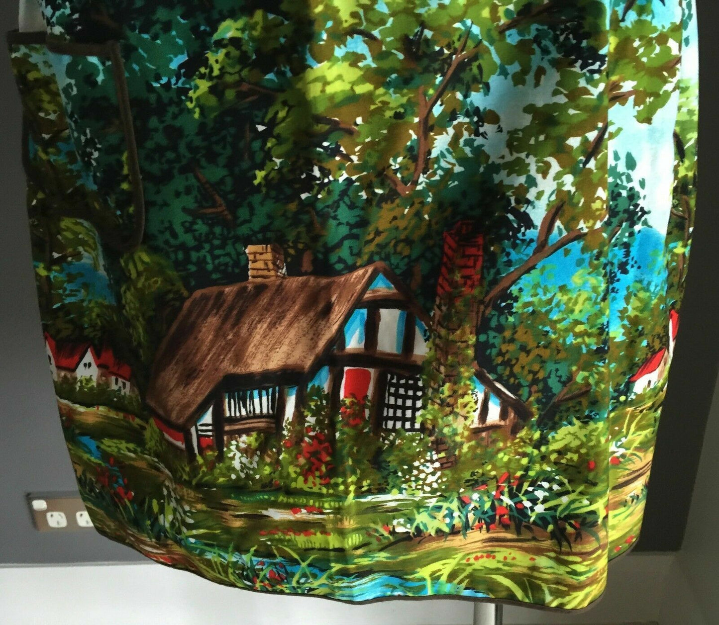 Vintage Kitchen Apron "Taniwha" NZ Cottage Forest Patch Pocket Cotton 8 12 NEW