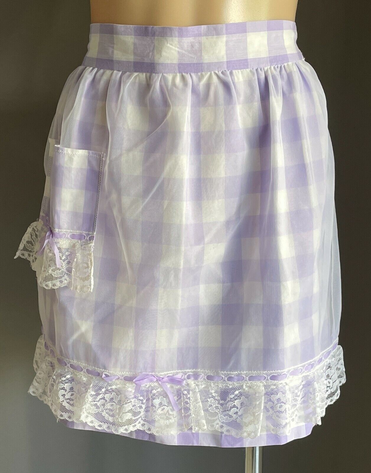 HALF APRON Vintage 1970's Lilac White Check Lace Waist Tie Nylon Overlay Sz 10