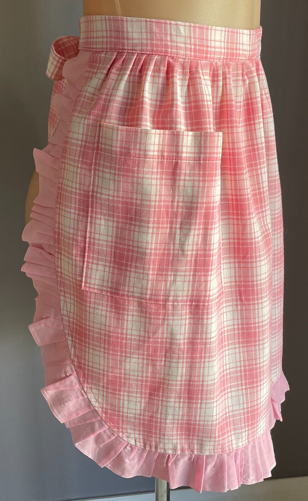 HALF APRON Vintage 1950's Pink White Check Ruffle Trim Waist Tie To Fit Sz 8 12