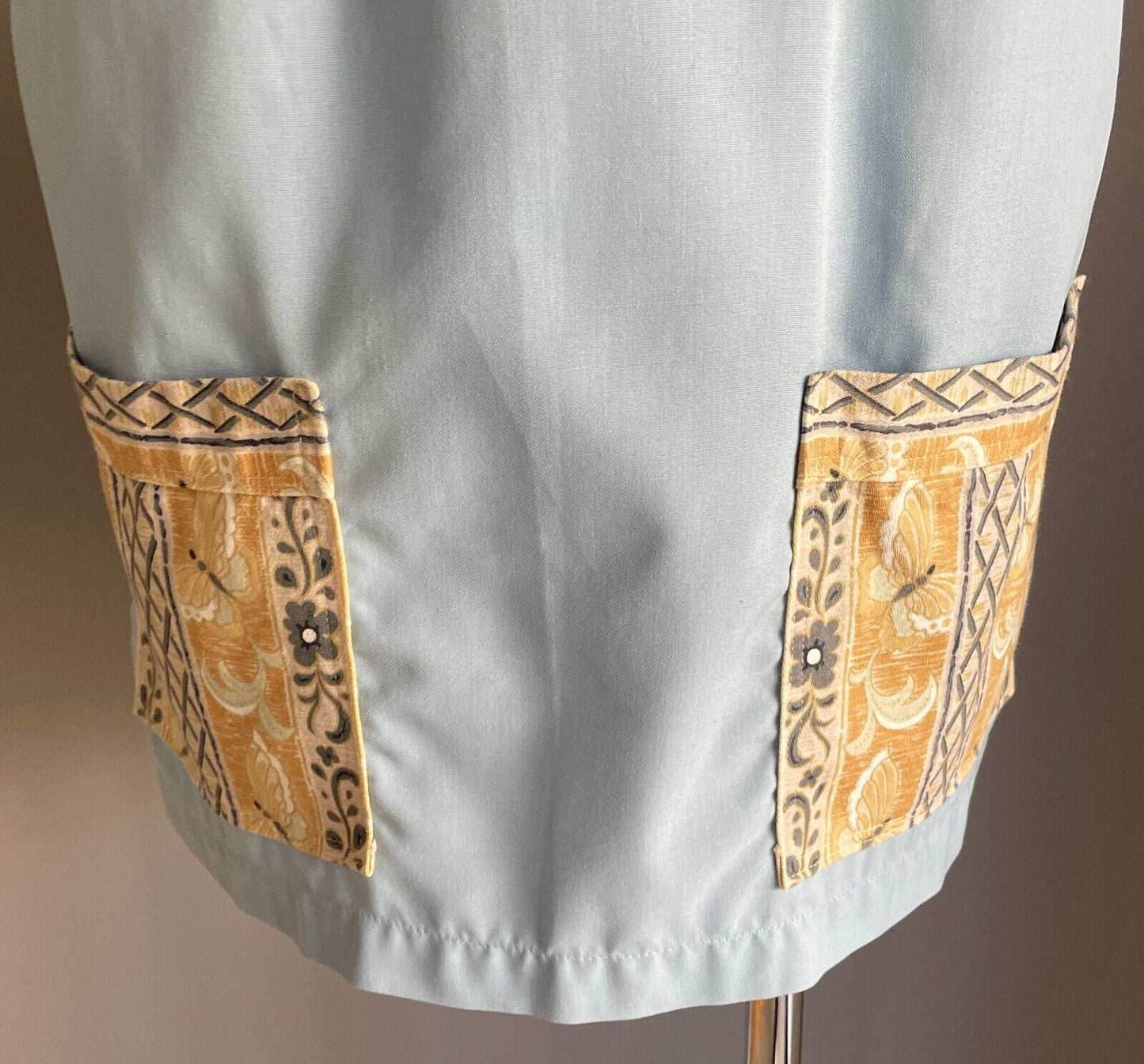 HALF APRON Vintage 1970's Blue w Brown Fabric Print Trim Size 8 10 Handmade