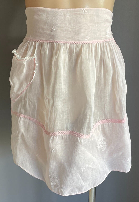 HALF APRON Vintage Baby Pink Waist Tie Floral Print Heart Pocket Sz 8 10 12