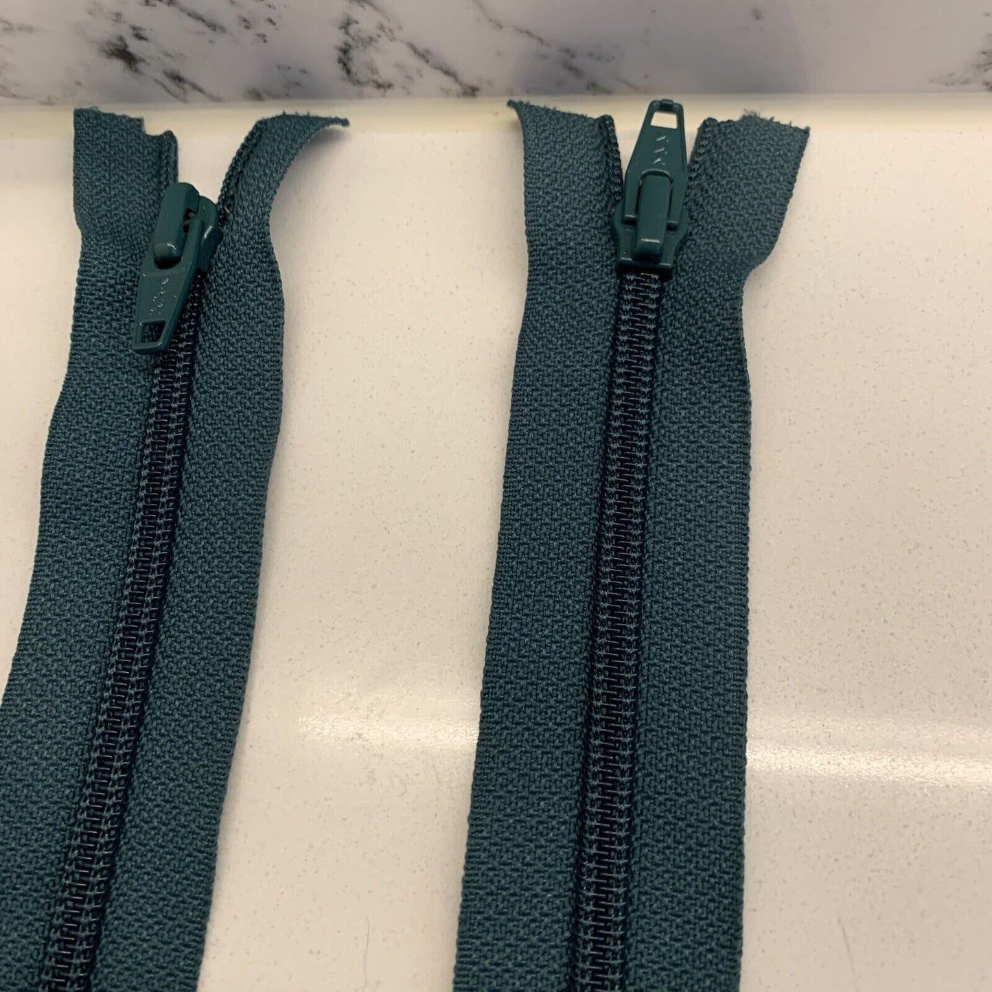 New YKK 2 x 61cm Closed End Nylon ZIPPER Zips Invisible Concealed 16" no3