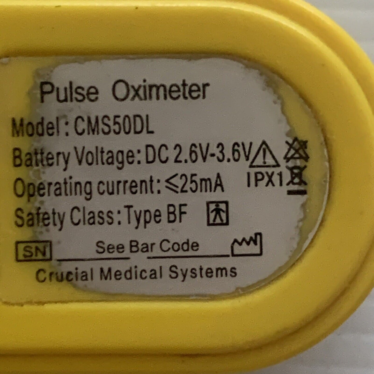 C20 Fingertip Pulse Oximeter Can Add Lanyard Yellow