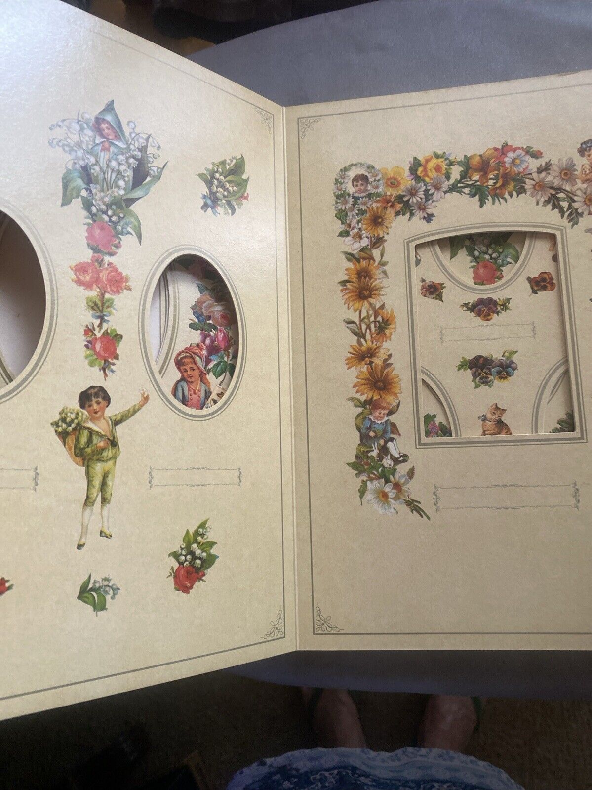 VICTORIAN Photograph Album 1996 Joanna Lorenz  Roses Annes Publishing NEW HC