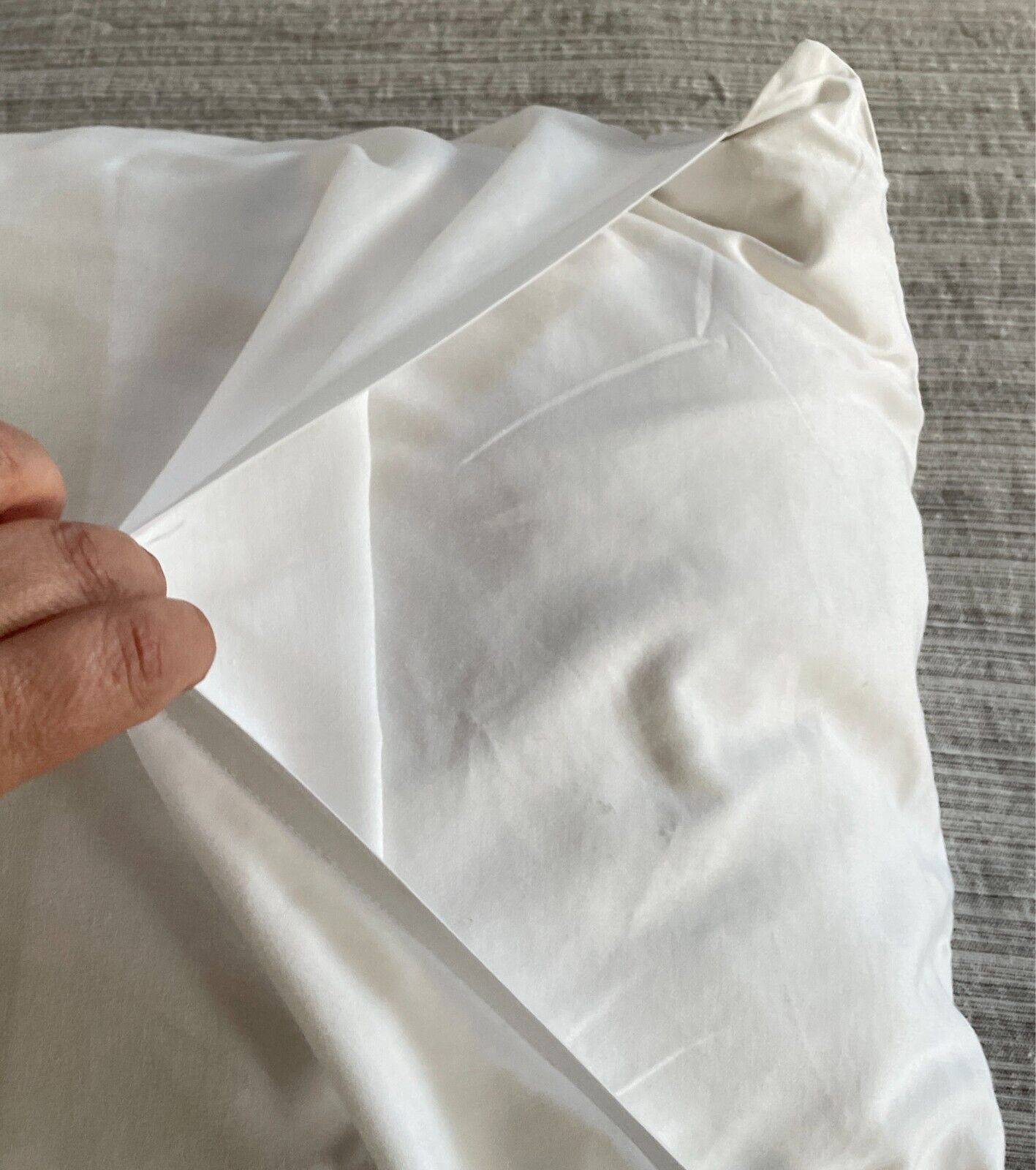 1 x Vintage White Beige Pillowcase Embroidered Cut Lace Detailing 50x67cm 1970s