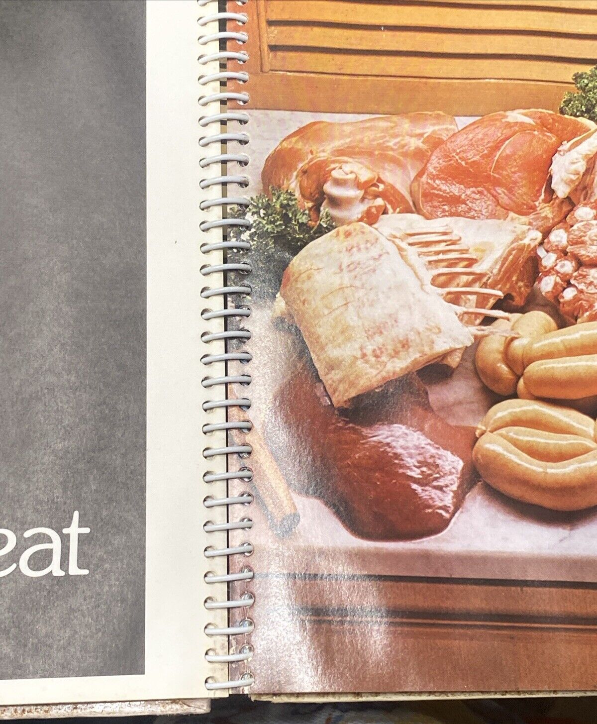 The OVEN BAG Cookbook Glad Products Spiral Bound HC 1973 Recipes