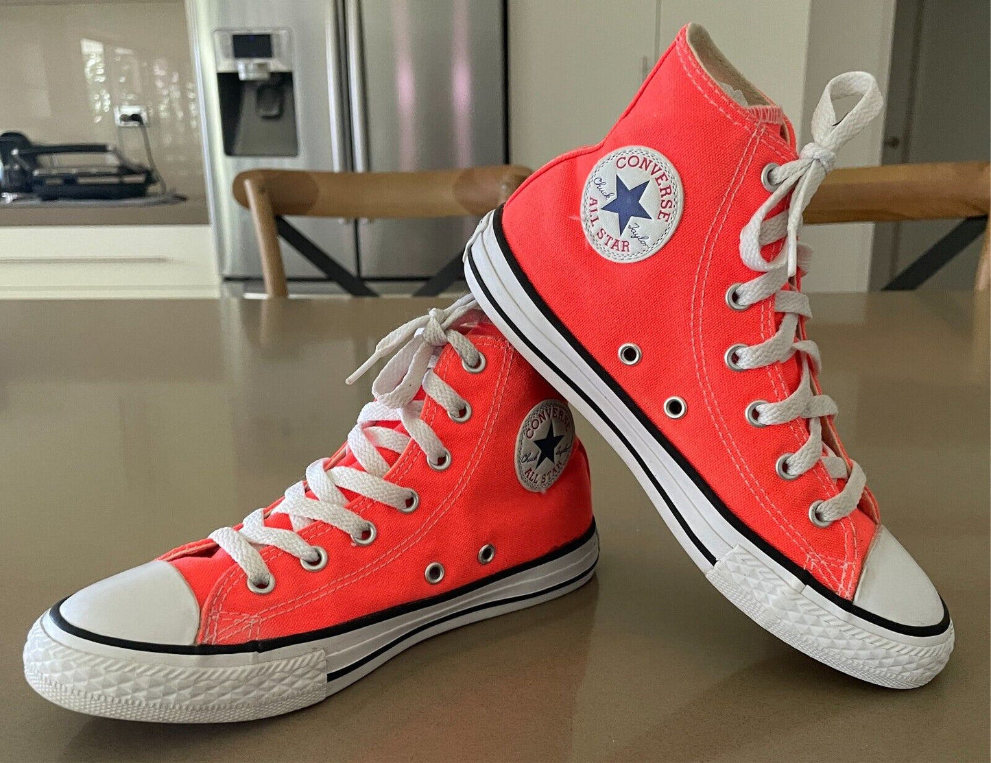 CONVERSE CHUCK TAYLOR Neon Orange Hi Top Sneakers Size 2/UK1.5/EUR 33.5/CM 20.5