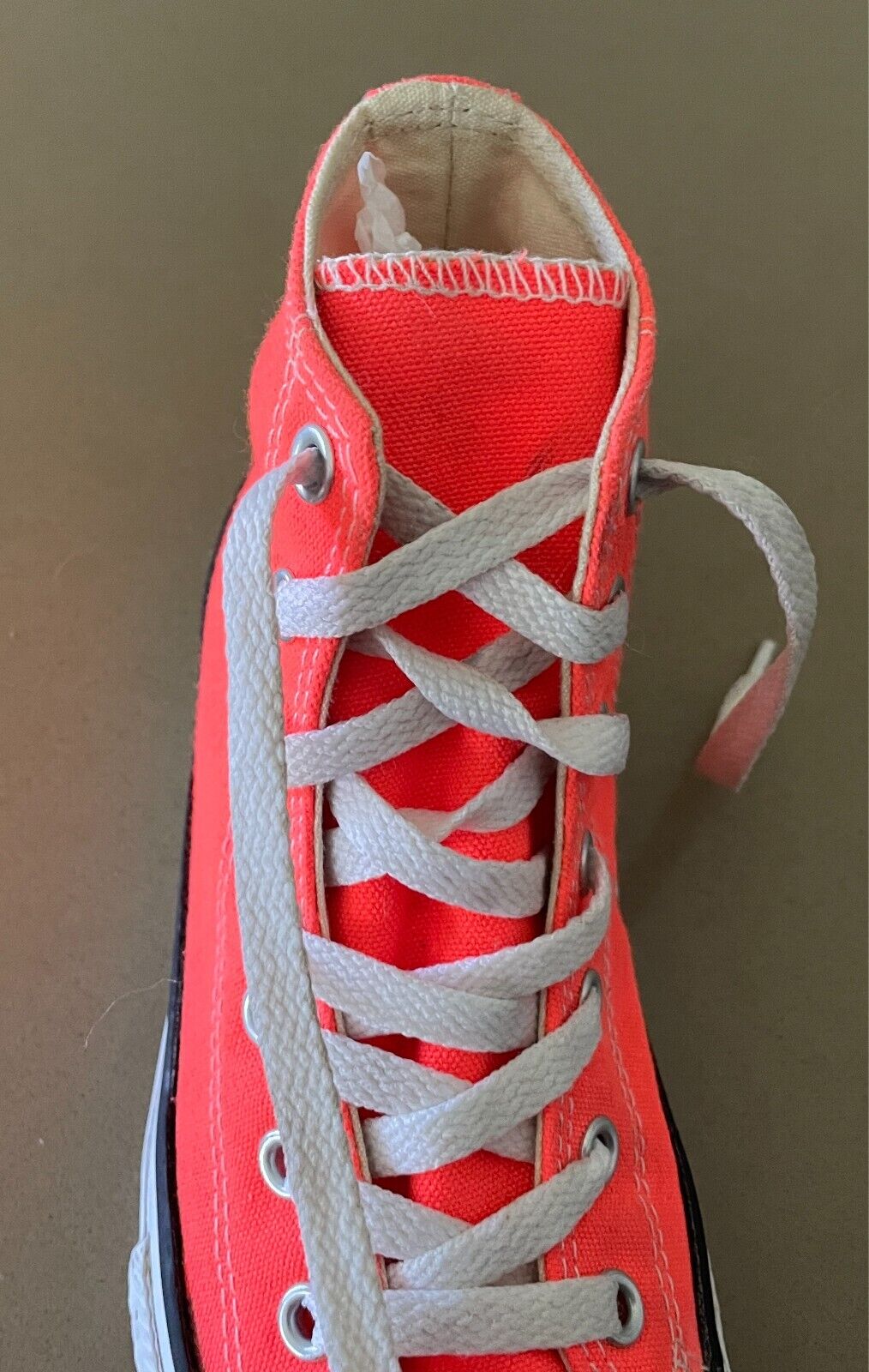 CONVERSE CHUCK TAYLOR Neon Orange Hi Top Sneakers Size 2/UK1.5/EUR 33.5/CM 20.5