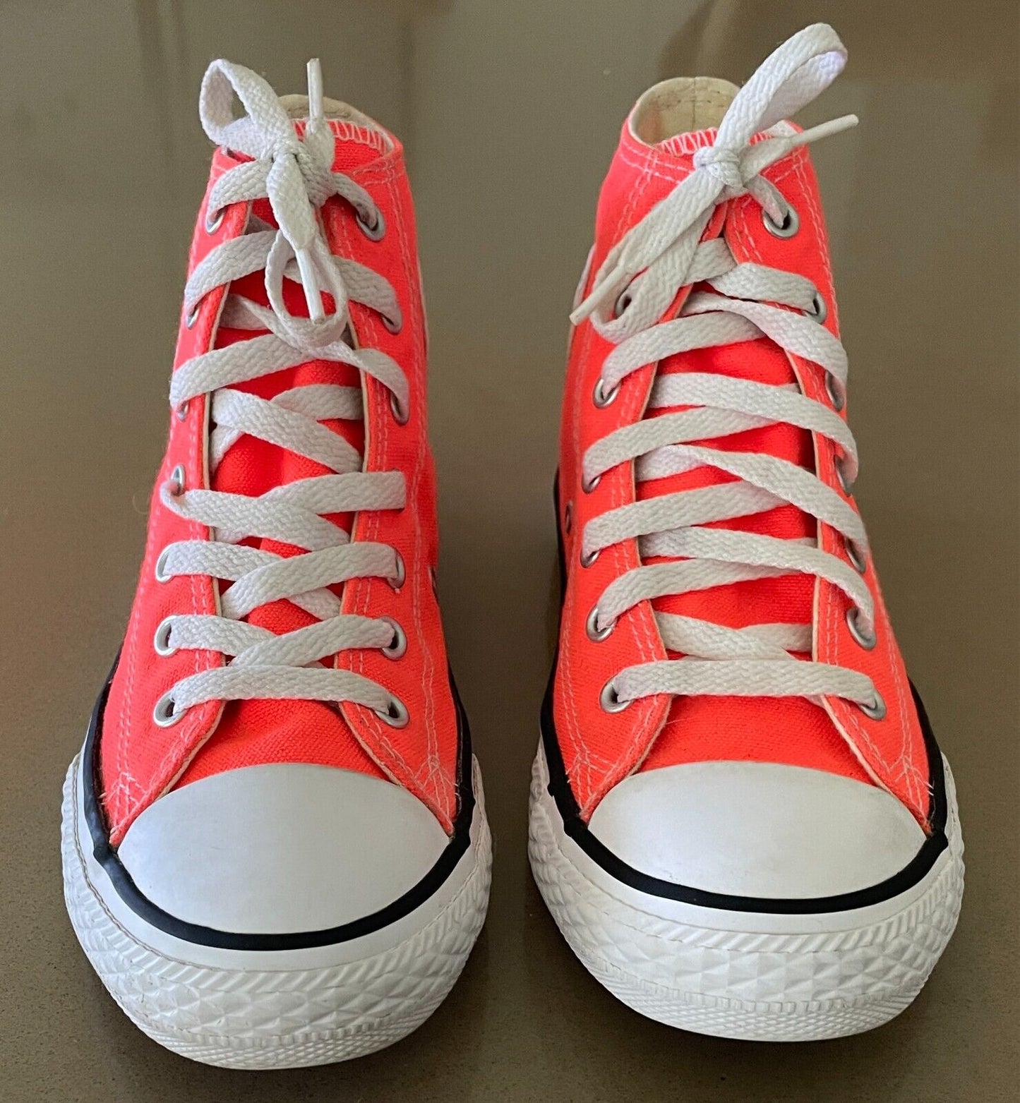 CONVERSE CHUCK TAYLOR Neon Orange Hi Top Sneakers Size 2/UK1.5/EUR 33.5/CM 20.5