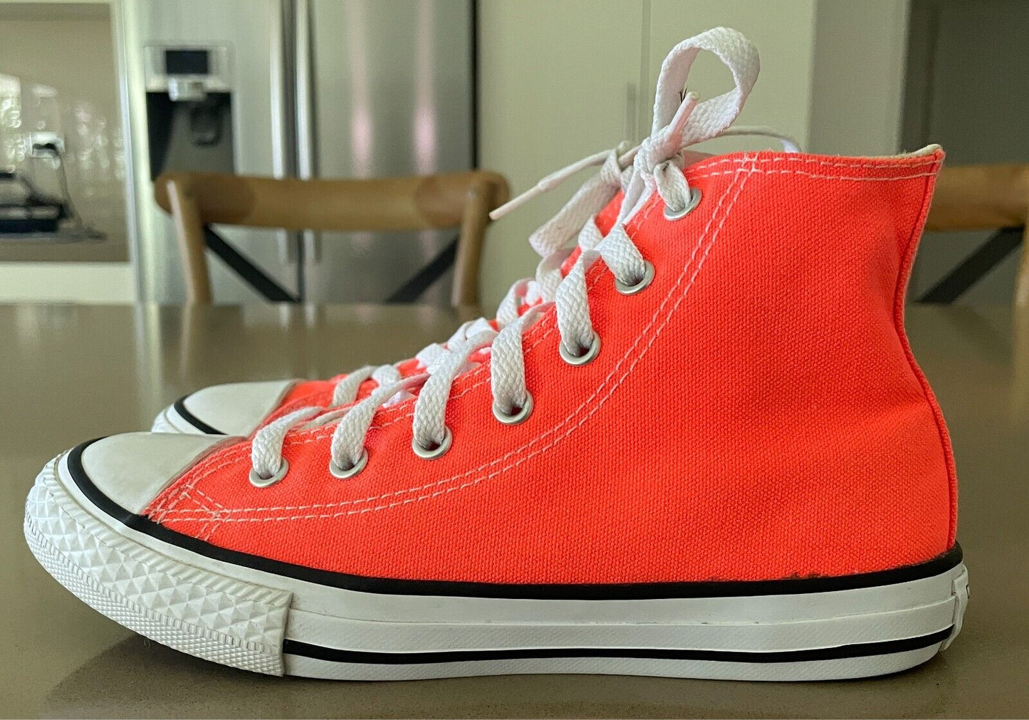 CONVERSE CHUCK TAYLOR Neon Orange Hi Top Sneakers Size 2/UK1.5/EUR 33.5/CM 20.5