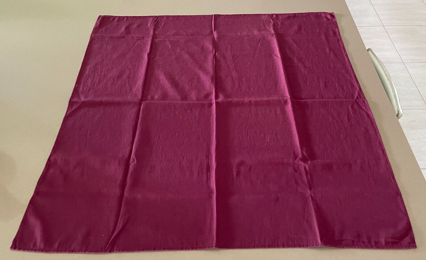 TABLE CLOTH 90cm Square Burgundy Poly Cotton Unused NEW