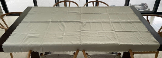 TABLE CLOTH K-MART Cream Jacquard Print Rectangle Shape Scallop Edge Polyester