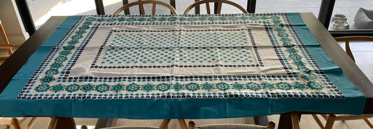 TABLE CLOTH Vintage 1960'S Cotton Blue Shades White Floral Print  127 x 176cm
