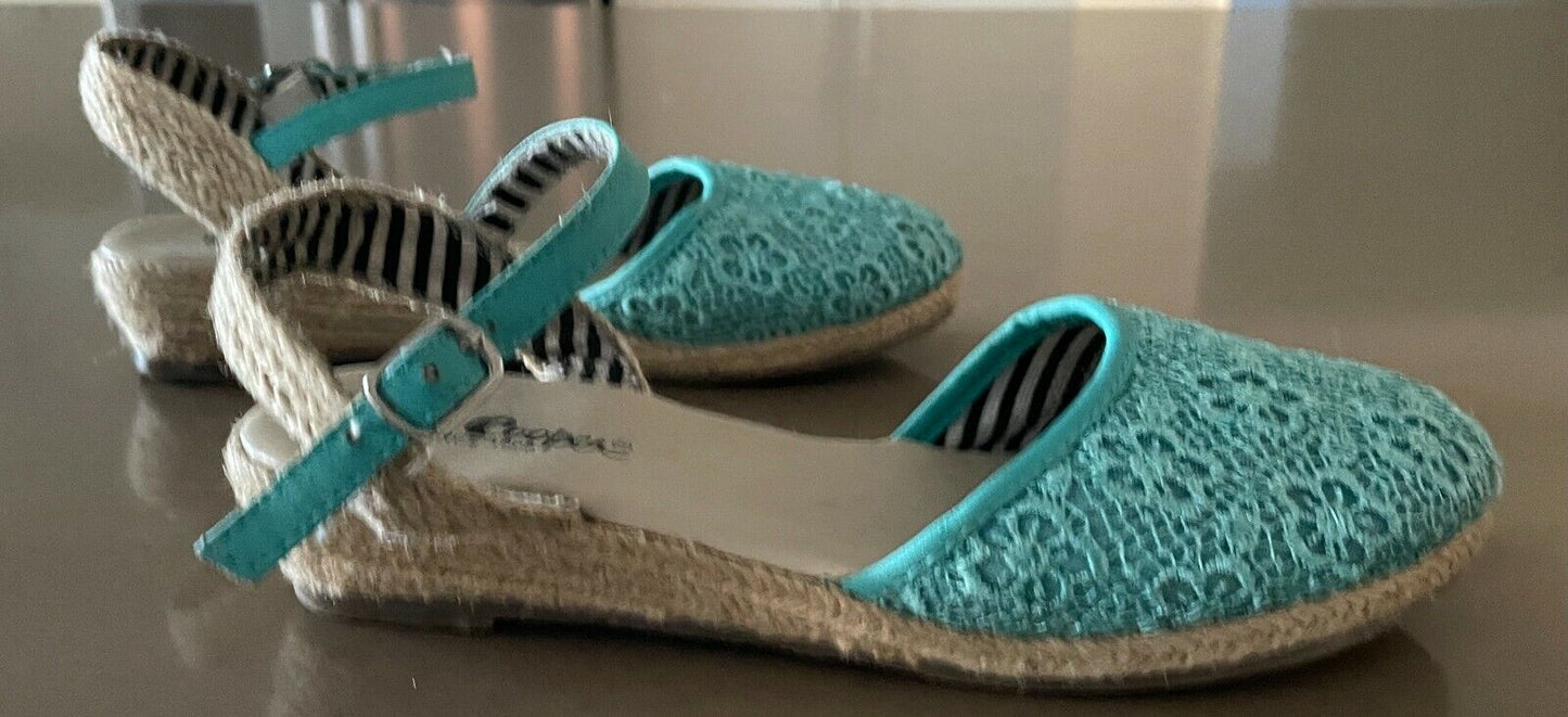 LEE COOPER Sandals Green Closed Toe Ankle Strap w Espadrille Wedge Girls Size 2