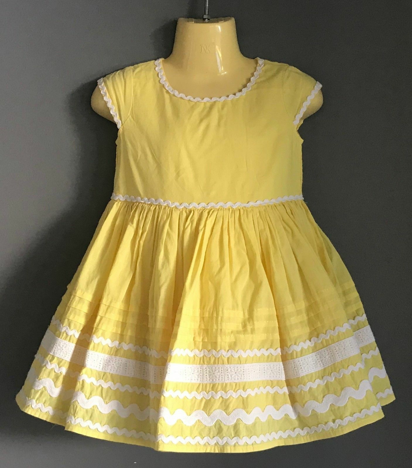 Baby Girl NEXT Fit & Flare Dress Yellow & White Embroidered Size 18mths - 2yrs