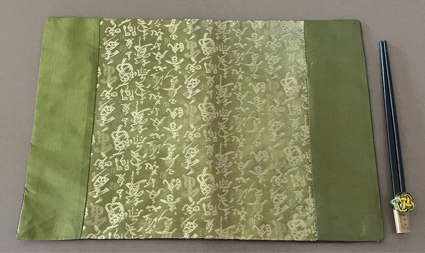 6 x PLACEMAT & CHOPSTICKS Set Chartreuse Green & Gold Jacquard NEW In Pack Table