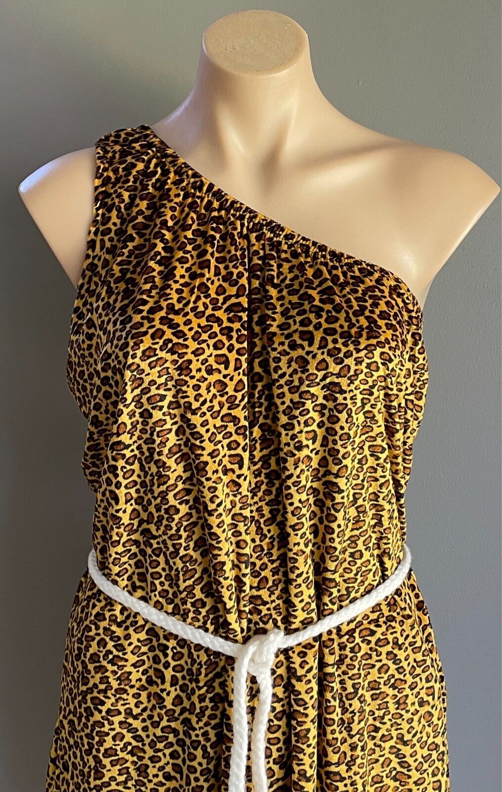 SMIFFY'S Cavewoman Costume Dress Up Cosplay Size L Dress + Head Band & Rope Belt