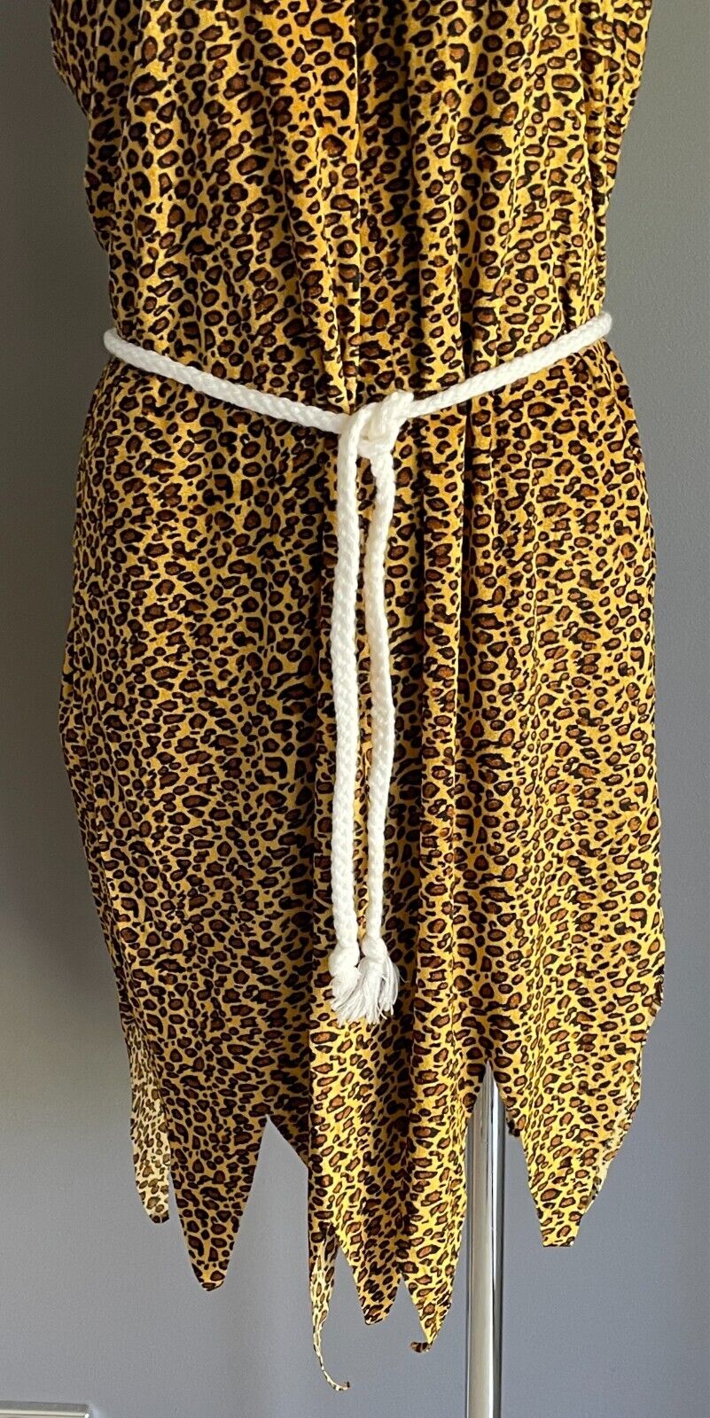 SMIFFY'S Cavewoman Costume Dress Up Cosplay Size L Dress + Head Band & Rope Belt