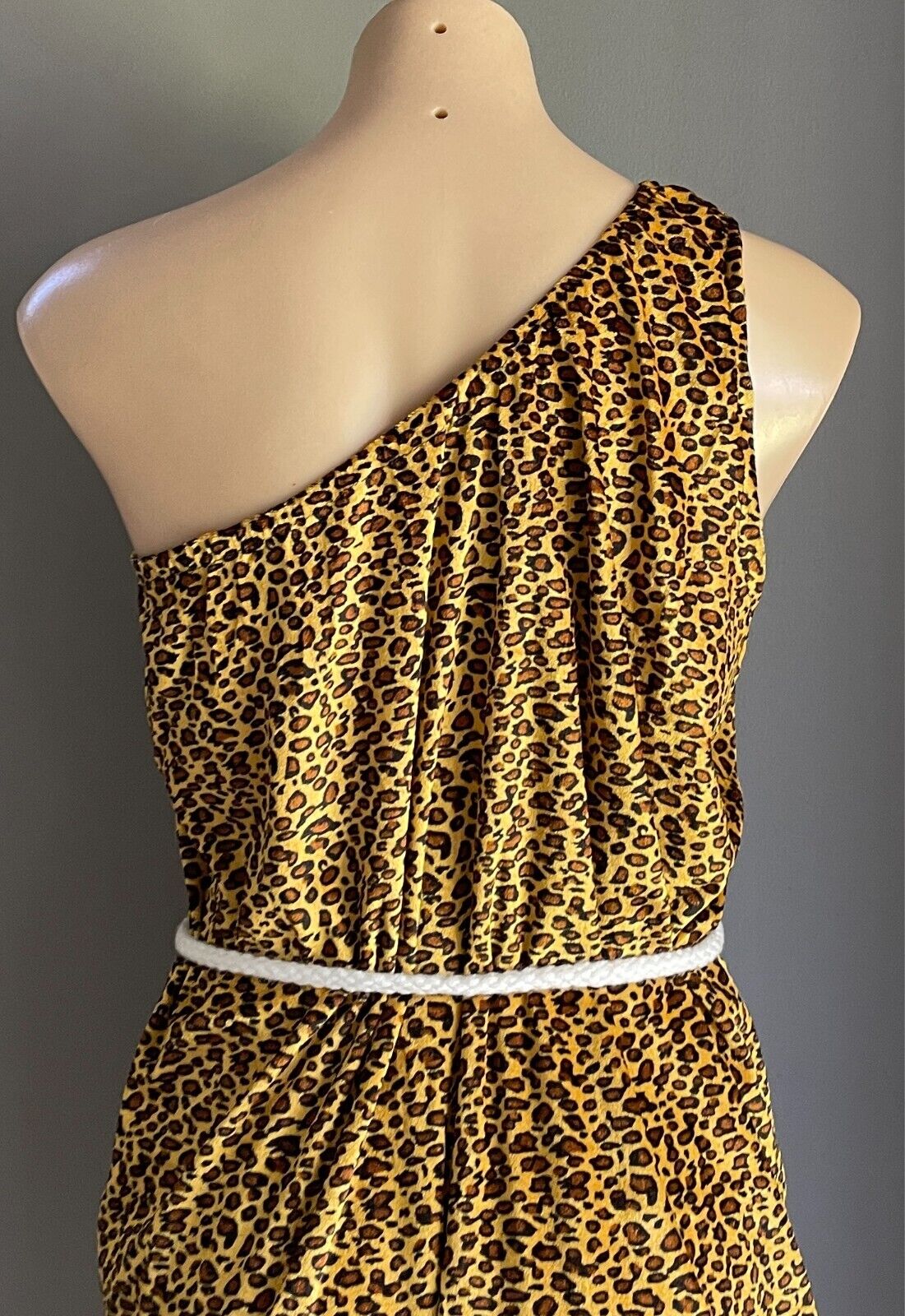 SMIFFY'S Cavewoman Costume Dress Up Cosplay Size L Dress + Head Band & Rope Belt
