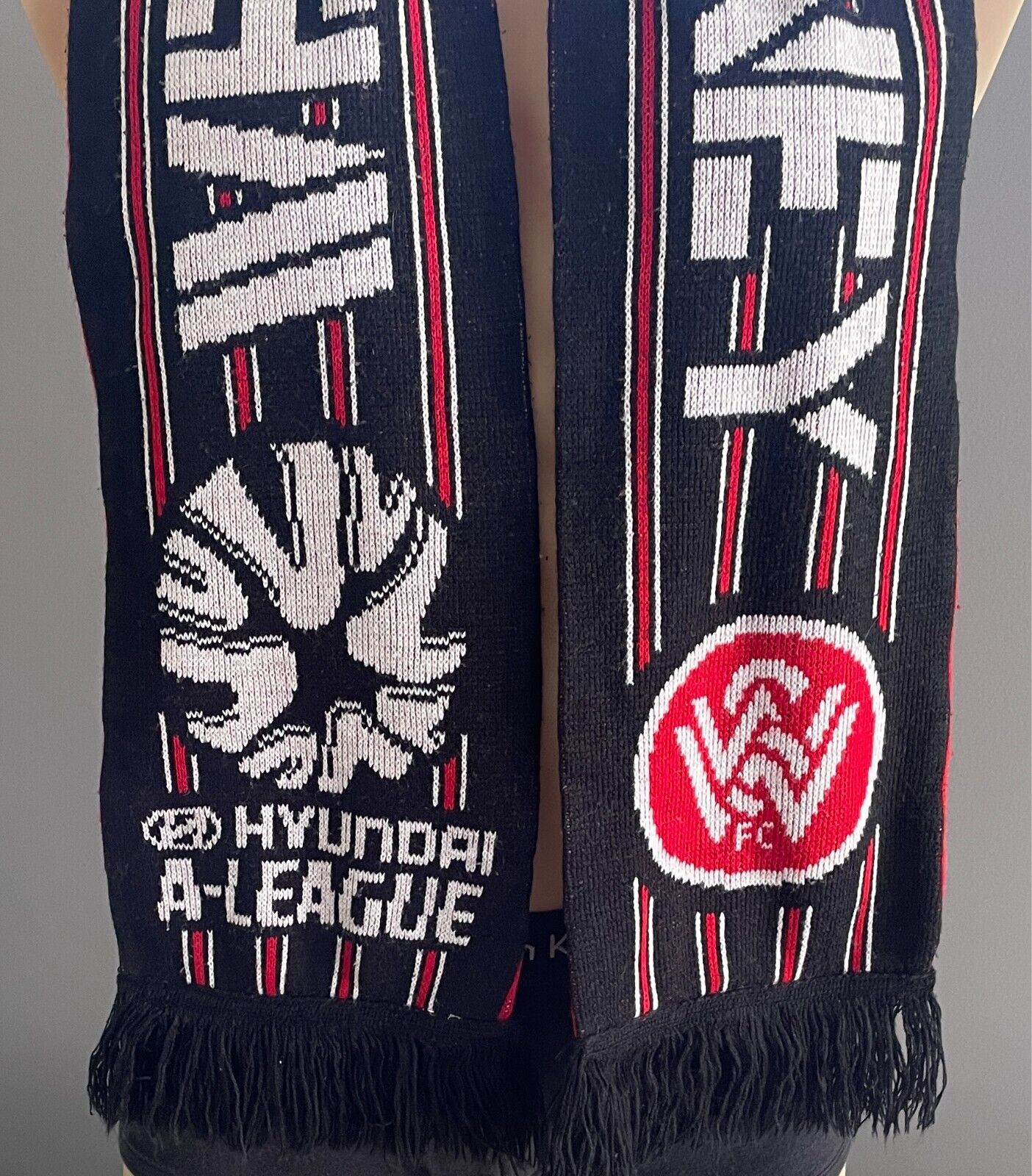 Fan Scarf WESTERN SYDNEY WANDERERS FC Knit Fringed Rectangle Football Soccer