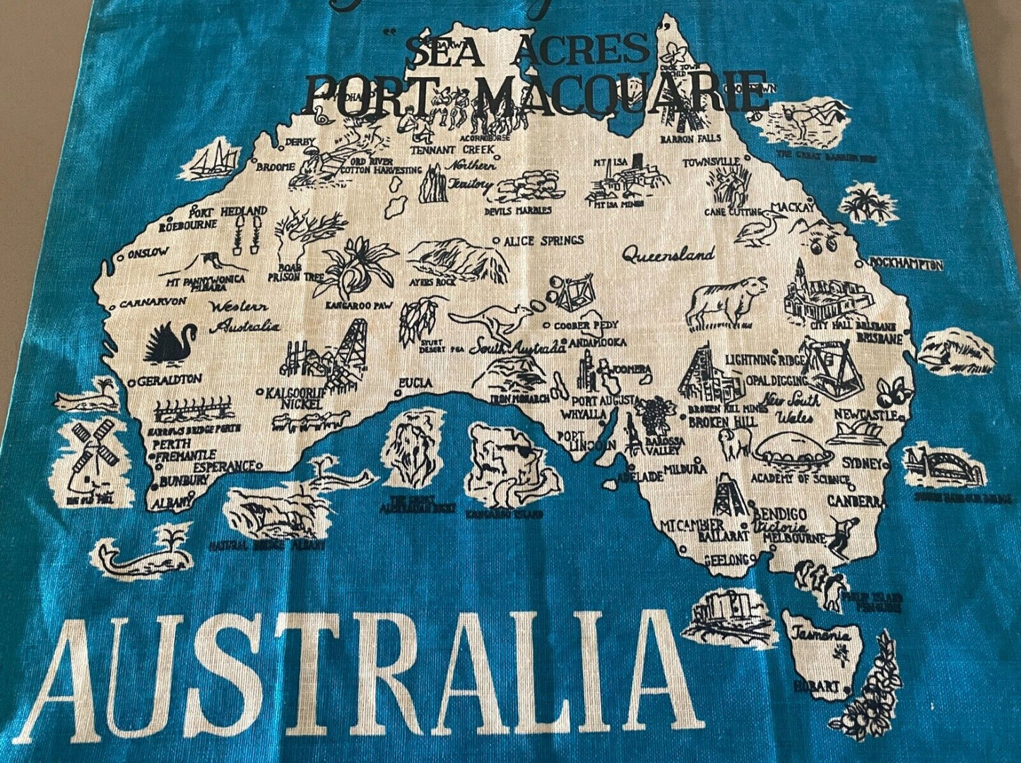 Vintage Tea Towel Sea Acres Port Macquarie  Australia Map Flora Fauna Souvenir