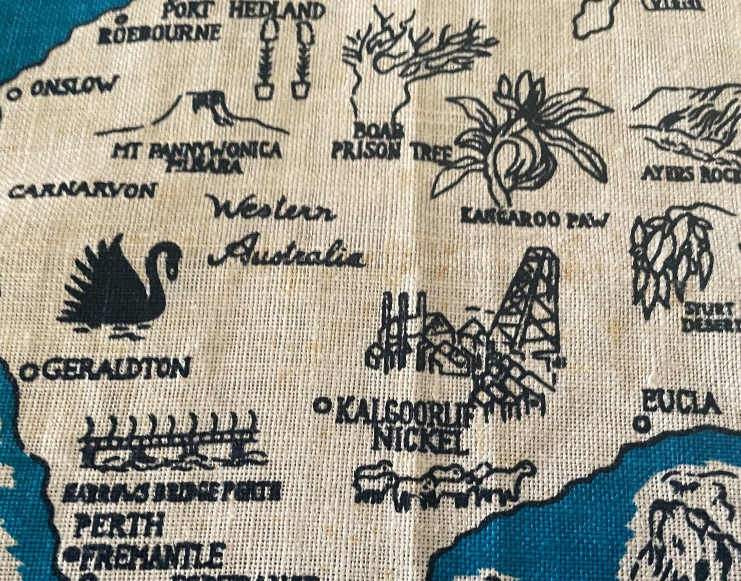 Vintage Tea Towel Sea Acres Port Macquarie  Australia Map Flora Fauna Souvenir