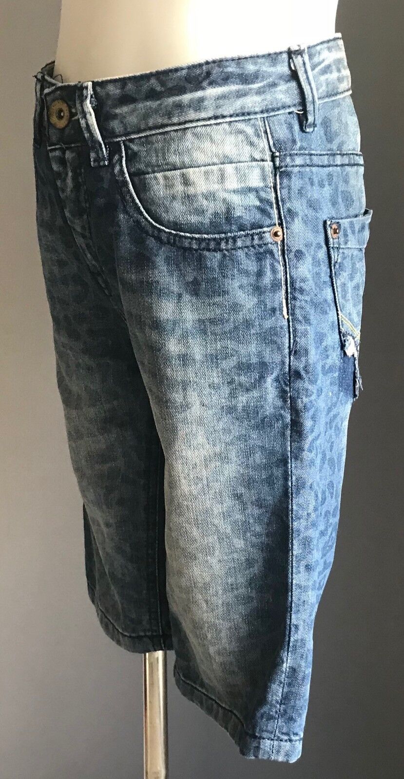 ZARA BOYS Denim Shorts Animal Print Size 7 - 8 yr  Distressed Look