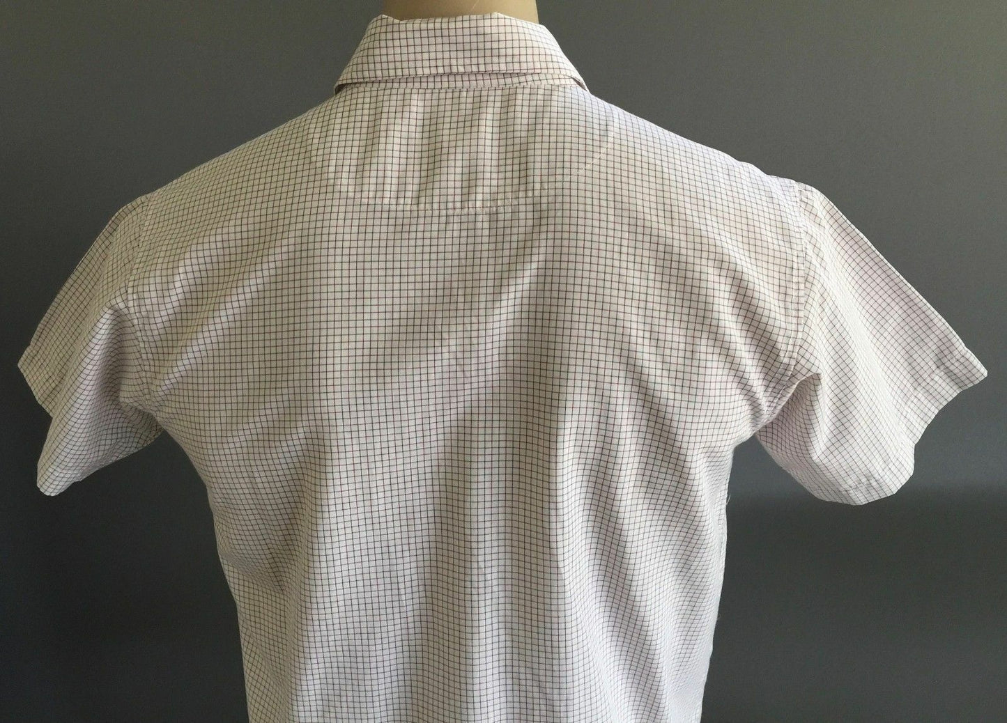 Teen Boys RUSTY Shirt Red & Grey Fine Check Short Sleeve Size 14 Surfy Beach