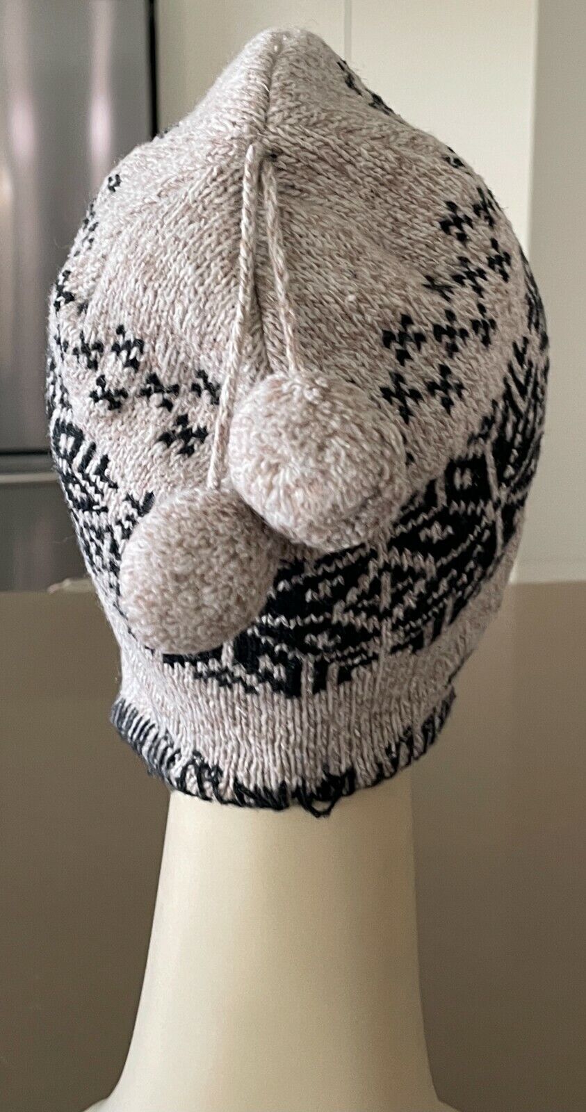 THINSULATE Hat Beanie Warm Brown & Marle Black Print Trim Ear Flaps Pom Poms Cap