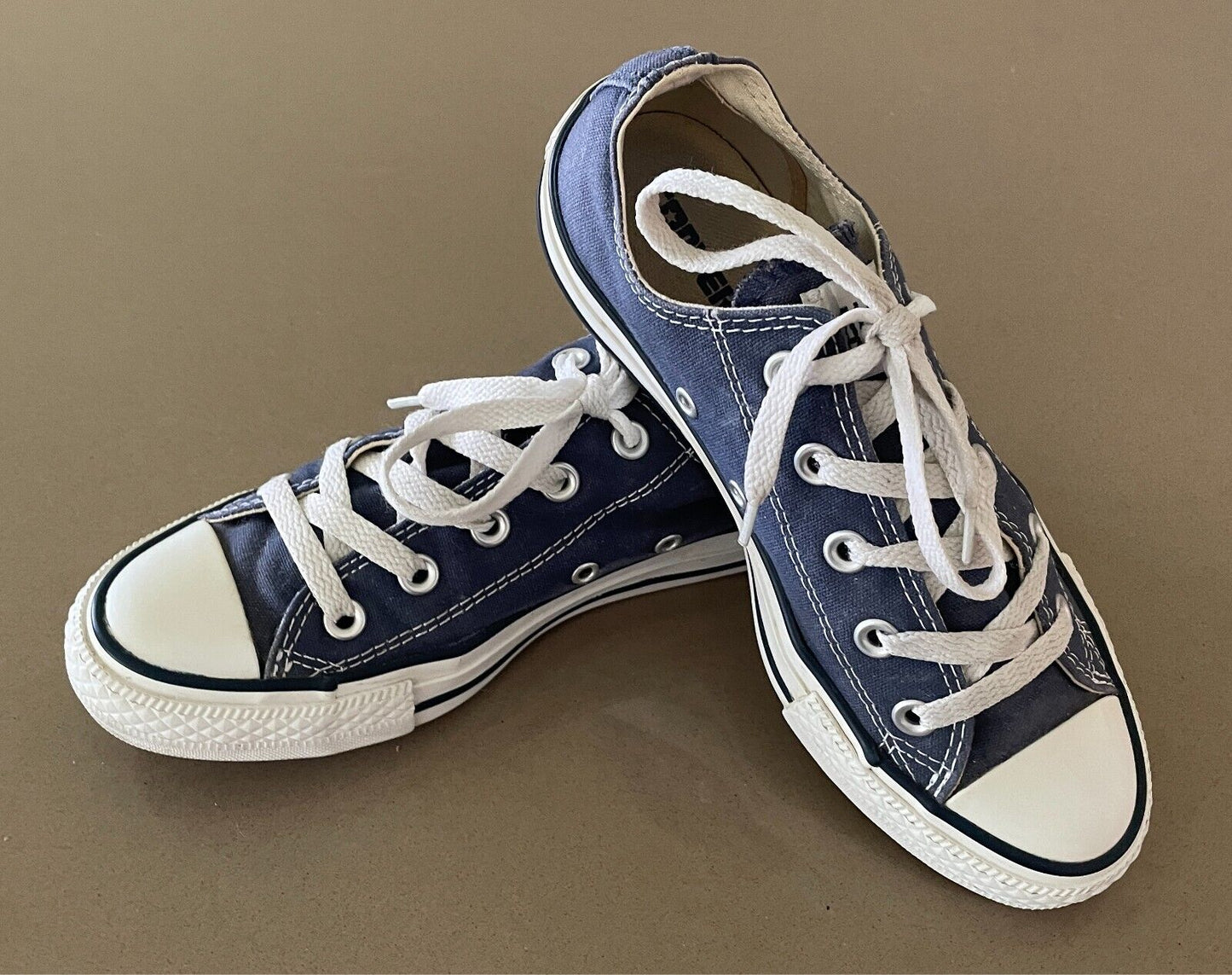 CONVERSE All Star Sneakers Unisex Blue & White Trim Men 4/ Women 6 Canvas Shoes