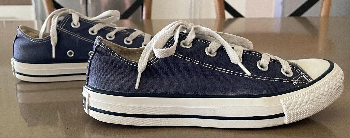 CONVERSE All Star Sneakers Unisex Blue & White Trim Men 4/ Women 6 Canvas Shoes