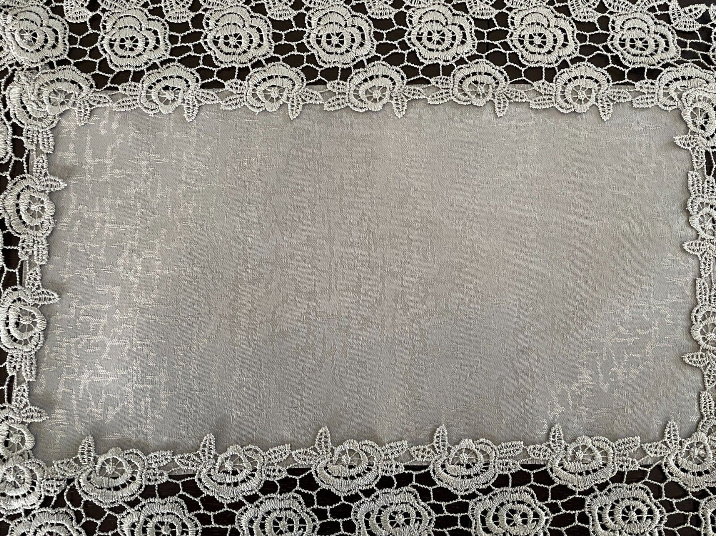 3 Piece Set Silver Grey Jacquard Fabric & Lace Trim Table Runner + 2 Doilies NEW