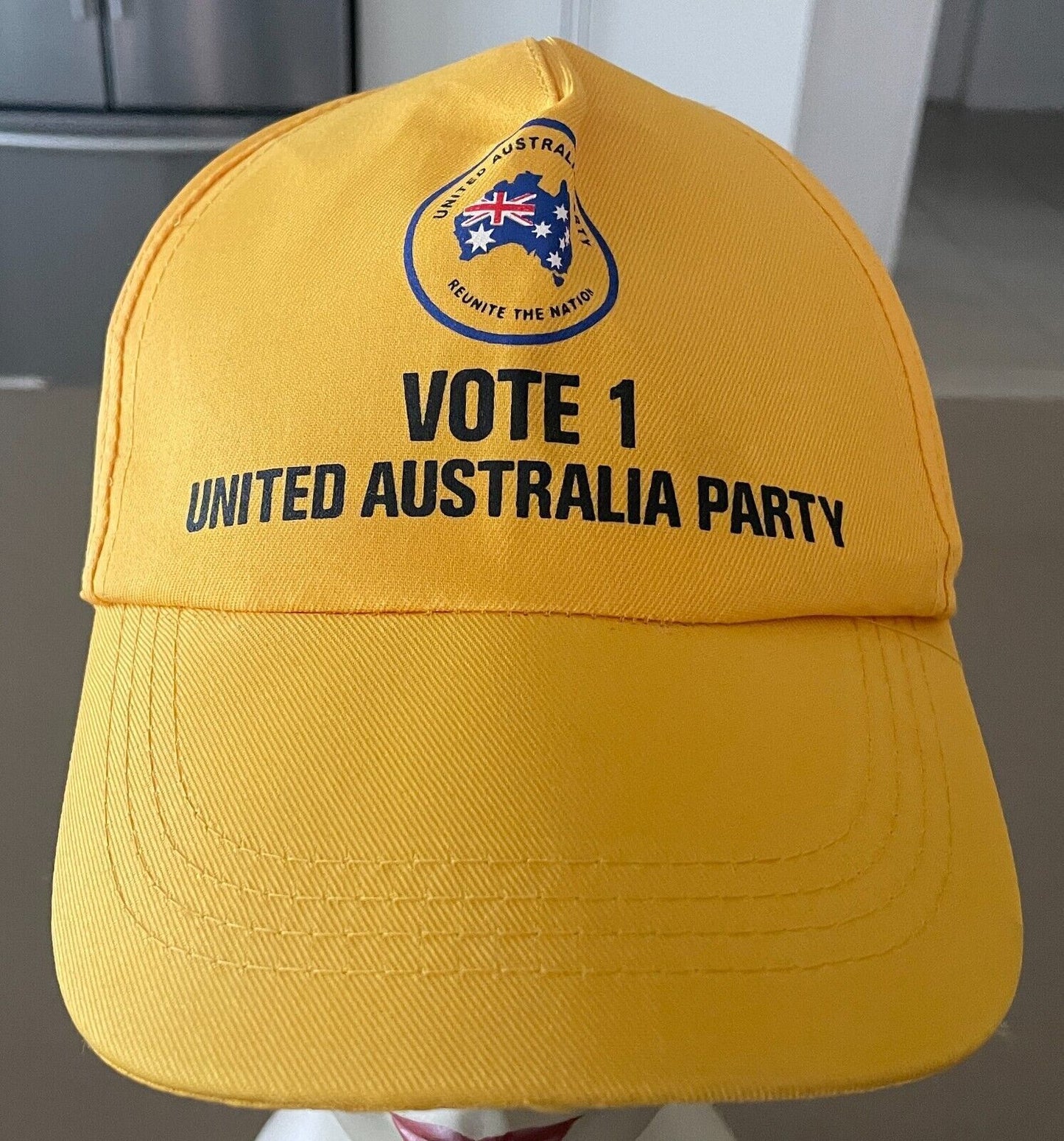Cap 2022 UNITED AUSTRALIA PARTY Vote 1 Clive Palmer Politics UAP Yellow Hat NEW