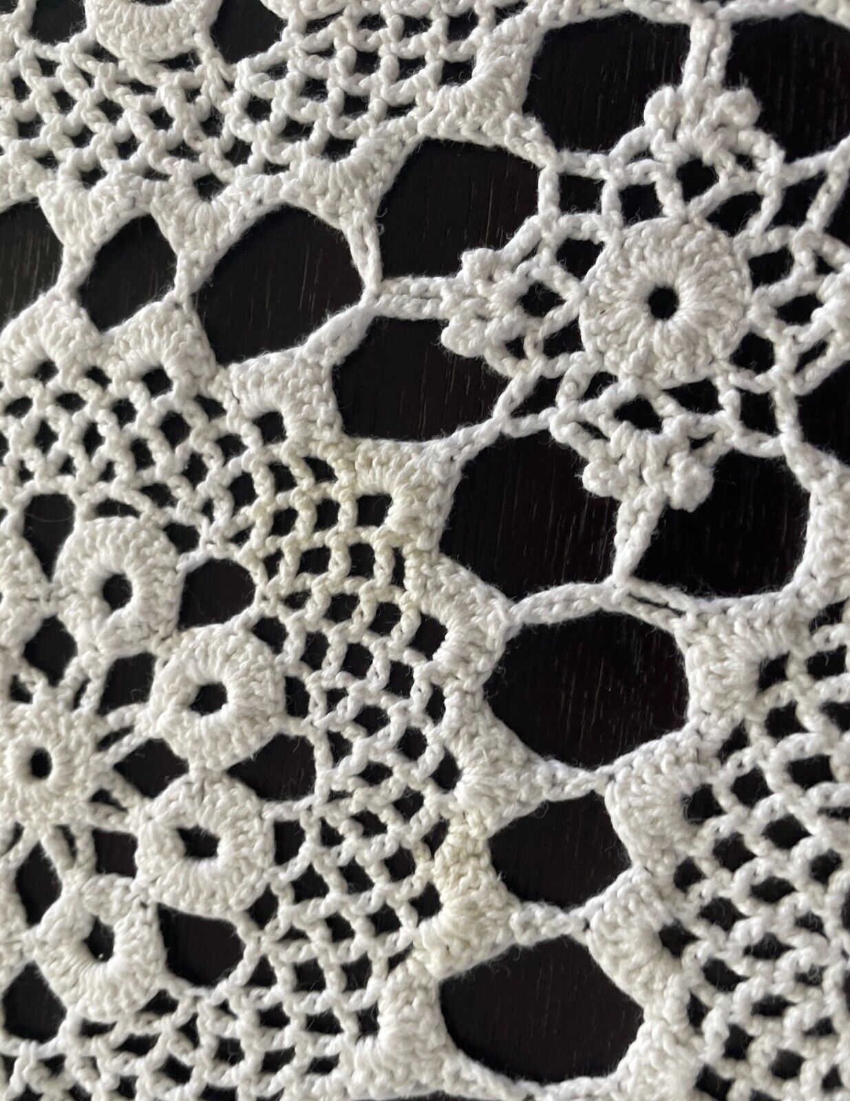 Crochet Lace TABLE CLOTH 1970s White Cotton Square (ish) Bedspread 140 x 147cm
