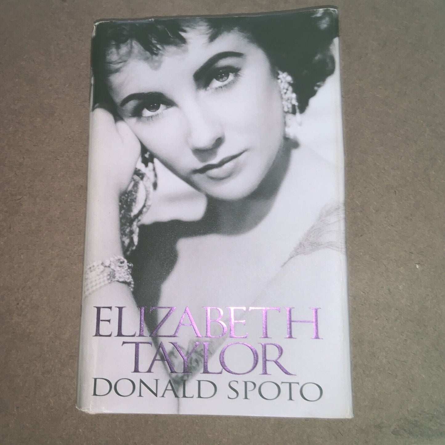 HC ELIZABETH TAYLOR by Donald Spoto DJ  Biography Hollywood Actress 1995 1st Ed