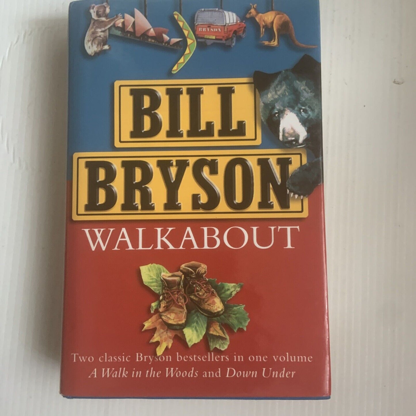 HC WALKABOUT Omnibus Editio A Walk in the Woods & Down Under Bill Bryson 2002 DJ