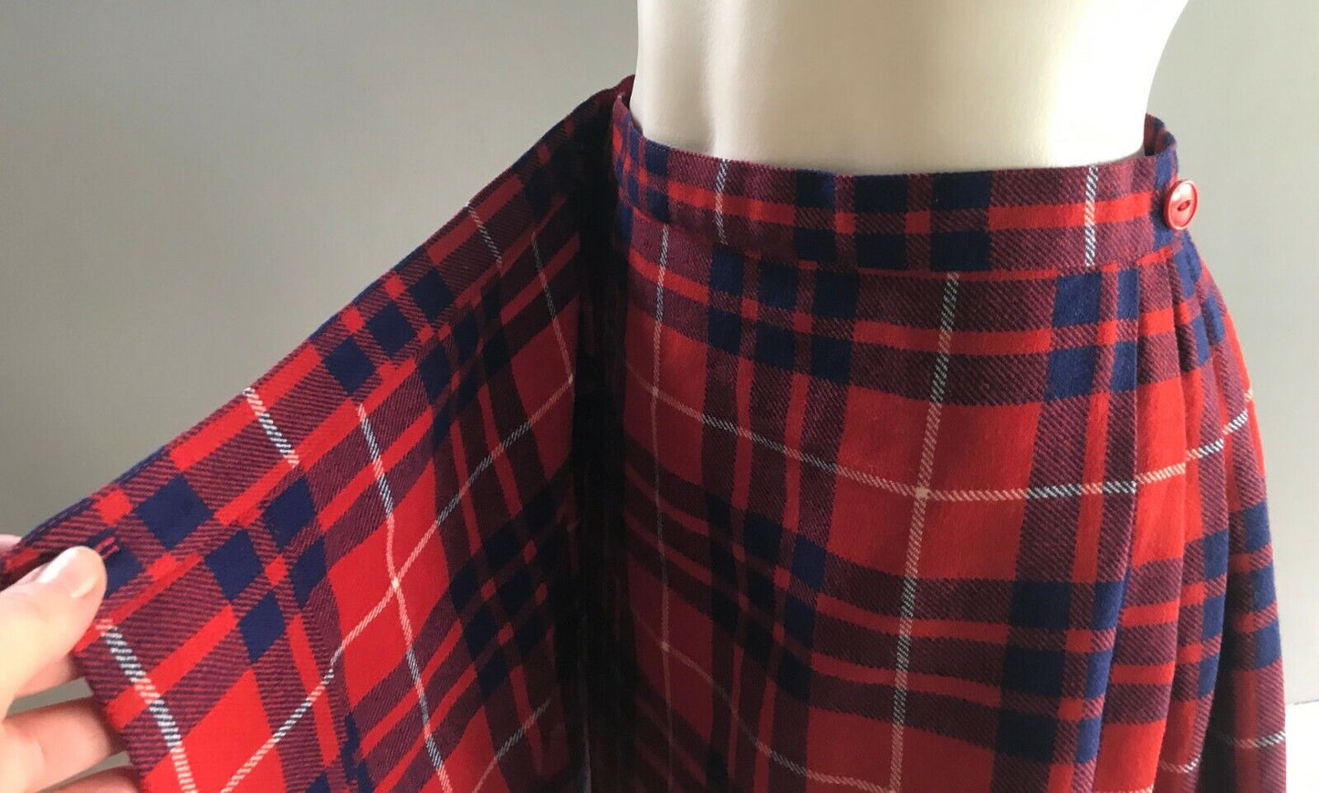MARFEX Melbourne Tartan Kilt Red Blue White Wool Skirt Vintage Girls Size 9 10